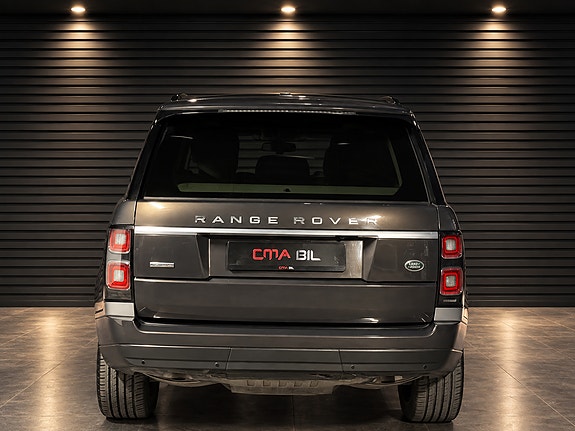 Land Rover Range Rover 11 of 21