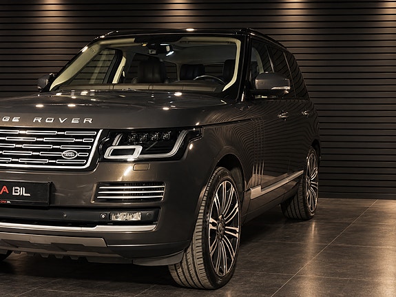 Land Rover Range Rover 12 of 21
