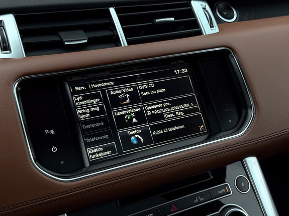 Land Rover Range Rover Sport 23 of 30