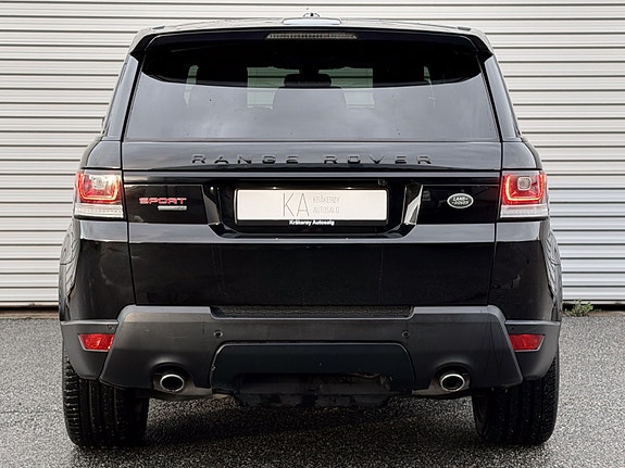 Land Rover Range Rover Sport 8 of 30