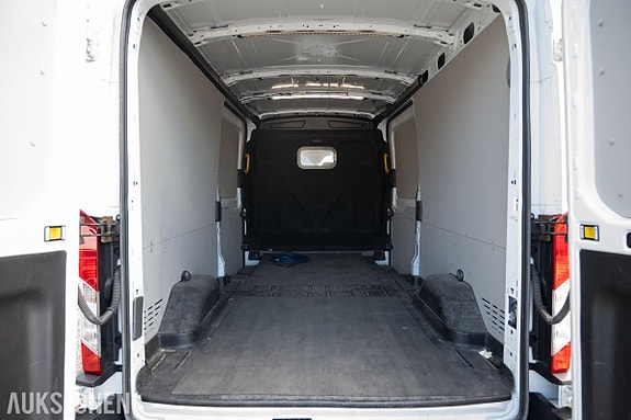Ford Transit 20 of 25