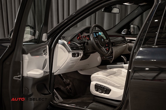 BMW X5 27 of 30