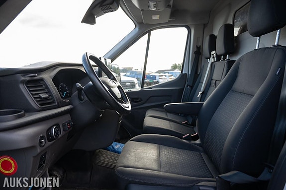 Ford Transit 18 of 24