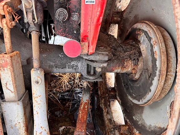 Massey Ferguson 550 Rep. Objekt. 25 of 30