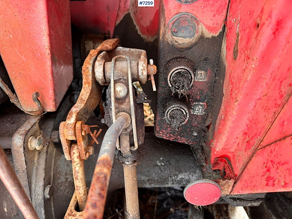 Massey Ferguson 550 Rep. Objekt. 26 of 30