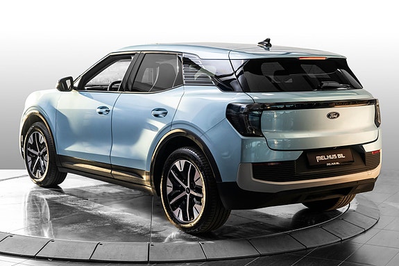 Ford Explorer 5 of 22