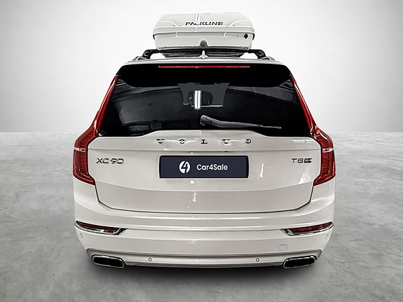 Volvo XC90 4 of 23
