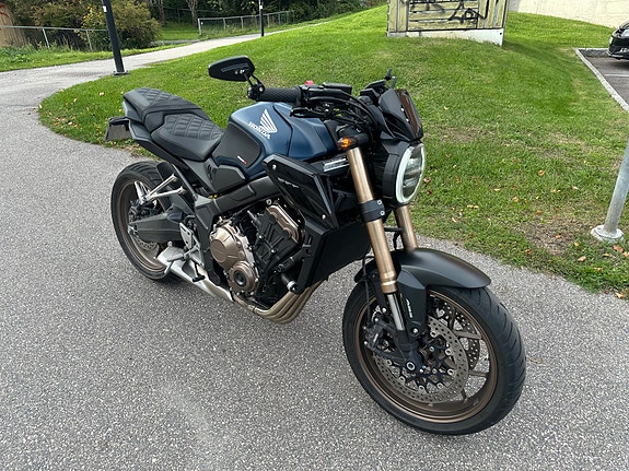 Honda CB650R med Quickshift, RÅ tøff selges eller byttes. 2 of 10