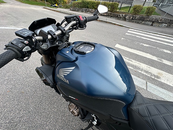 Honda CB650R med Quickshift, RÅ tøff selges eller byttes. 9 of 10