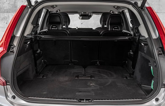 Volvo XC90 24 of 30