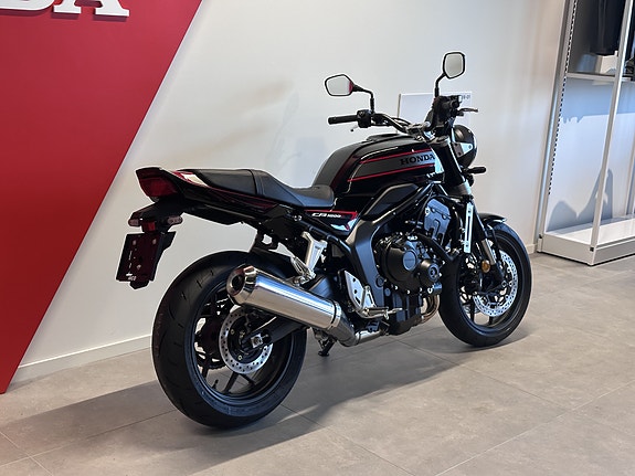 Honda CB1000 F - Nyhet! 3 of 11