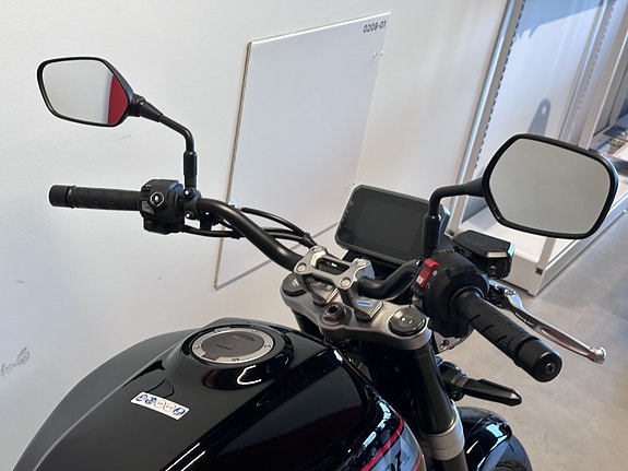 Honda CB1000 F - Nyhet! 6 of 11