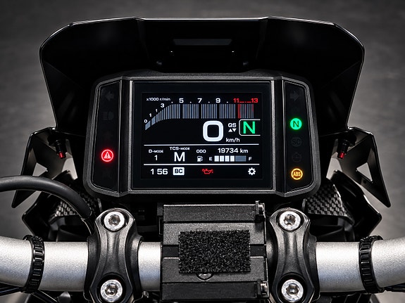 Yamaha MT09 / RAPID BIKE EVO / DOMINATOR / EVOTECH / GRATIS VINTERLAGRING! 15 of 16