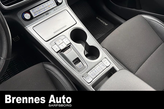 Hyundai Kona 18 of 23