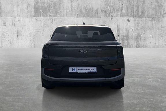 Ford Explorer 5 of 27