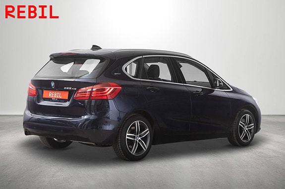 BMW 225xe 7 of 27