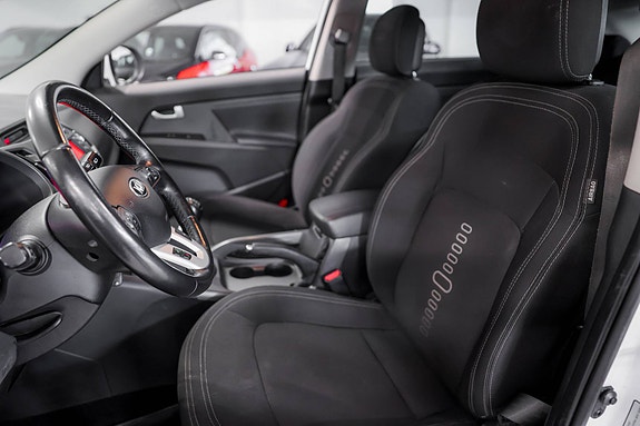 Kia Sportage 12 of 16