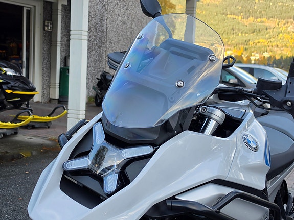 BMW R 1300 GS 24 of 30