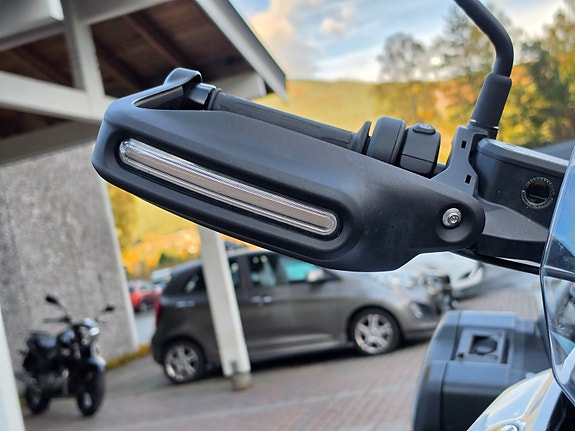 BMW R 1300 GS 29 of 30