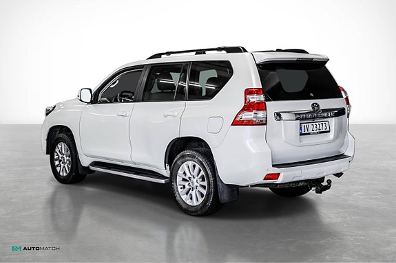 Toyota Land Cruiser 6 of 15