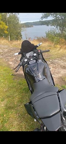 Yamaha YZF-R 125 11 of 15