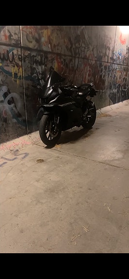 Yamaha YZF-R 125 9 of 15