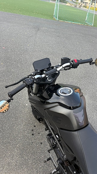 VOGE 125 R 6 of 18