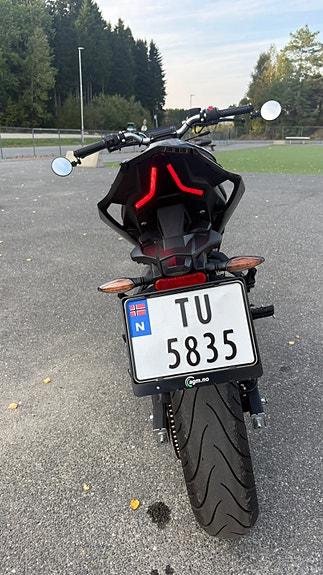 VOGE 125 R 18 of 18