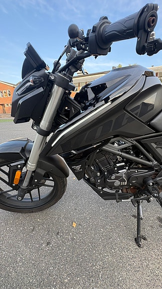 VOGE 125 R 16 of 18