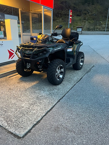 Can-Am Outlander Max Pro+ 570 T 5 of 7