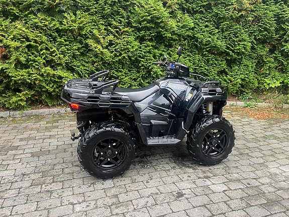 Polaris Sportsman 570 EPS 3 of 13