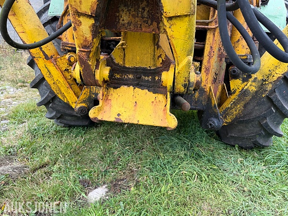 Deutz D 5505 traktorgraver - Hymas graveaggregat - 6125 timer - MVA fri 24 of 30
