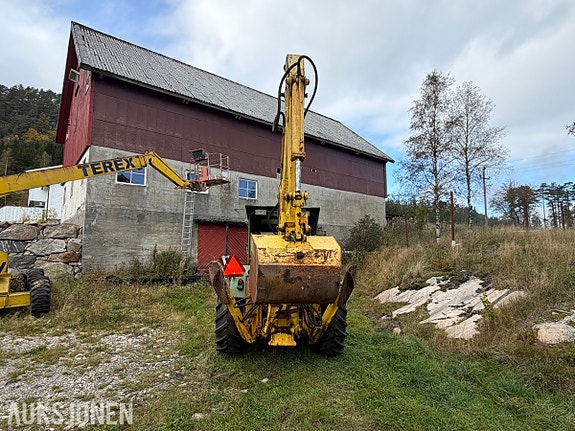 Deutz D 5505 traktorgraver - Hymas graveaggregat - 6125 timer - MVA fri 4 of 30