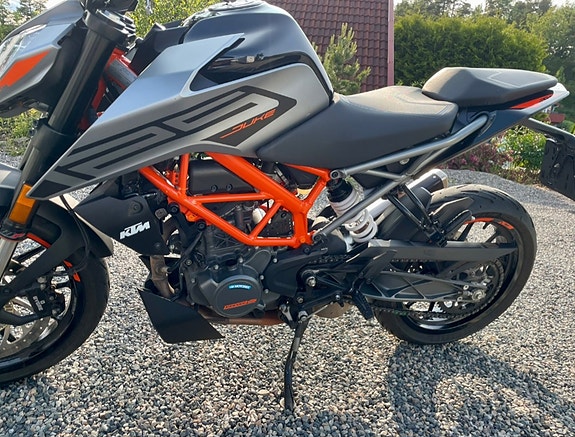 KTM 125 Duke 7 of 16