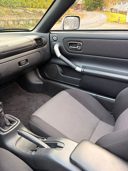 Toyota MR2 12 of 29
