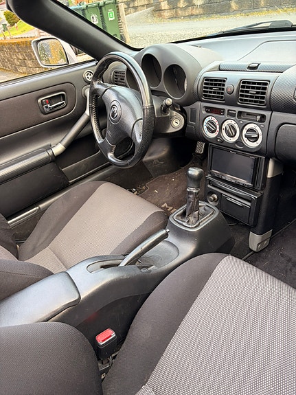Toyota MR2 6 of 29