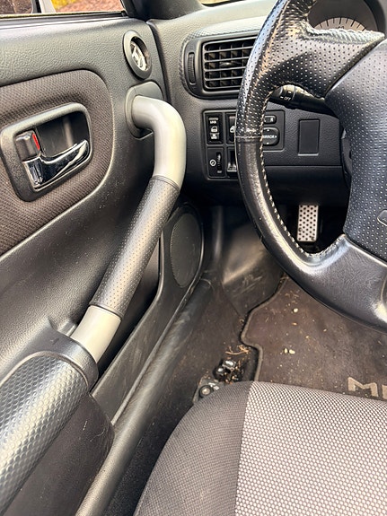 Toyota MR2 21 of 29
