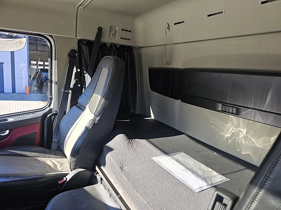 Volvo 540 FMX 6x4 tippbil med Alukasse 19 of 30