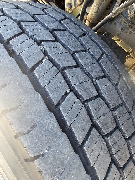 Volvo 540 FMX 6x4 tippbil med Alukasse 29 of 30