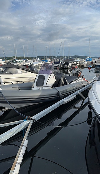 Fullspekket Grand 680, VMax 150hk - kjøleskap, oppgradert anlegg, solseng ++ 6 of 30