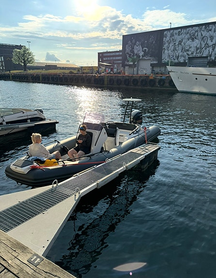 Fullspekket Grand 680, VMax 150hk - kjøleskap, oppgradert anlegg, solseng ++ 7 of 30