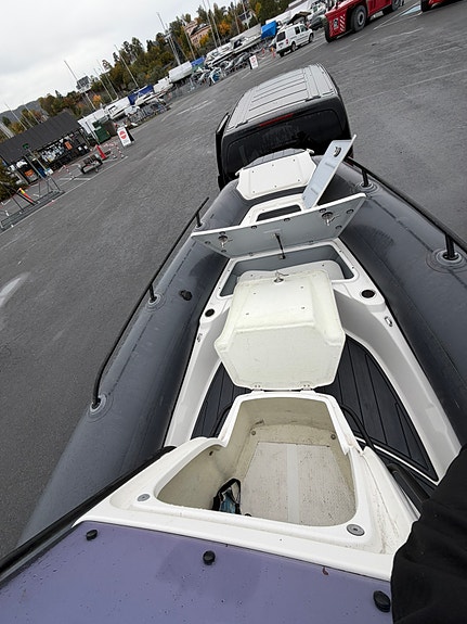 Fullspekket Grand 680, VMax 150hk - kjøleskap, oppgradert anlegg, solseng ++ 23 of 30