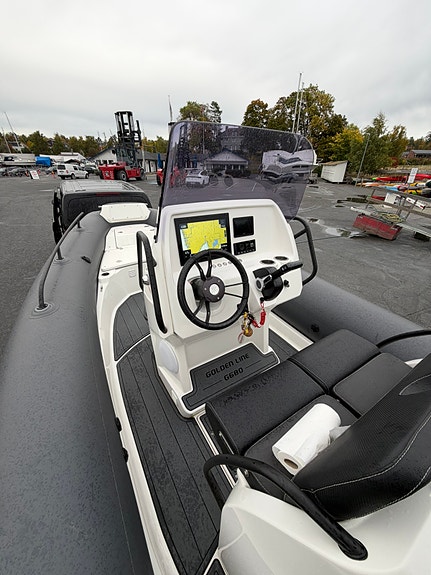 Fullspekket Grand 680, VMax 150hk - kjøleskap, oppgradert anlegg, solseng ++ 16 of 30