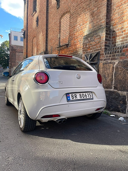 Alfa Romeo MiTo 6 of 22