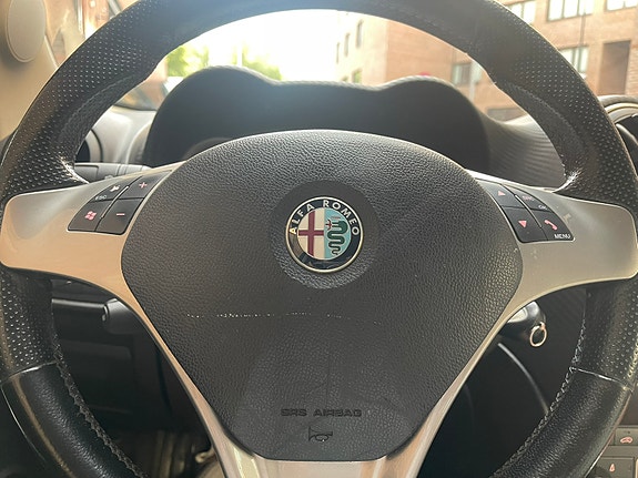 Alfa Romeo MiTo 21 of 22