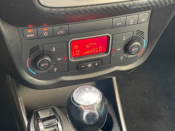 Alfa Romeo MiTo 20 of 22
