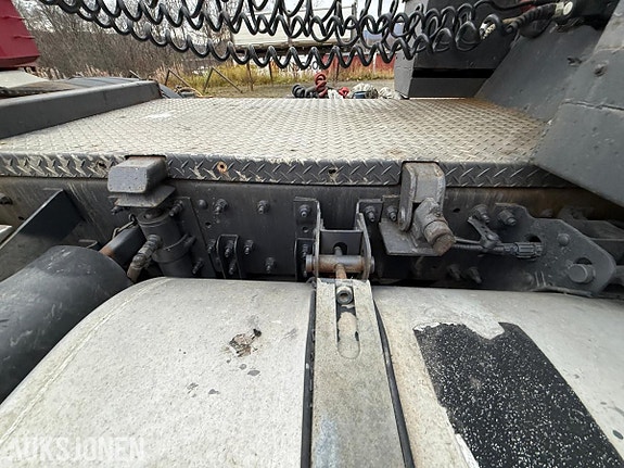 Volvo 6X4 VIN 21 of 30