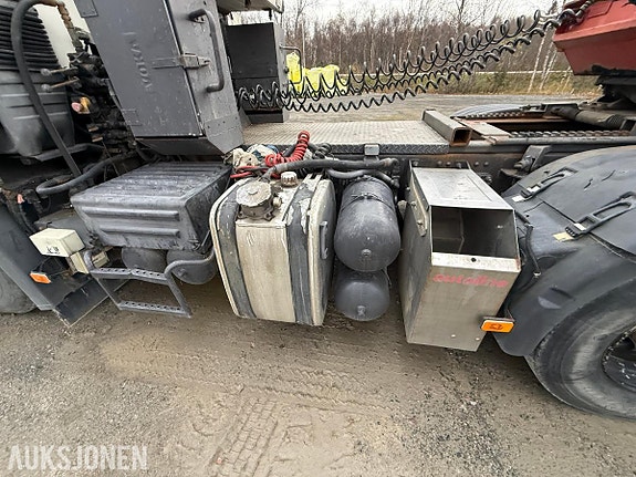 Volvo 6X4 VIN 9 of 30