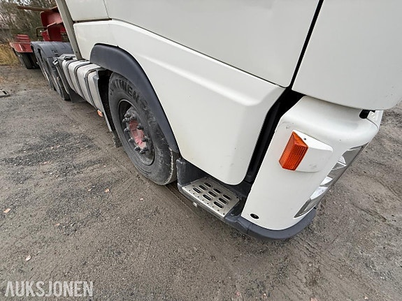 Volvo 6X4 VIN 13 of 30