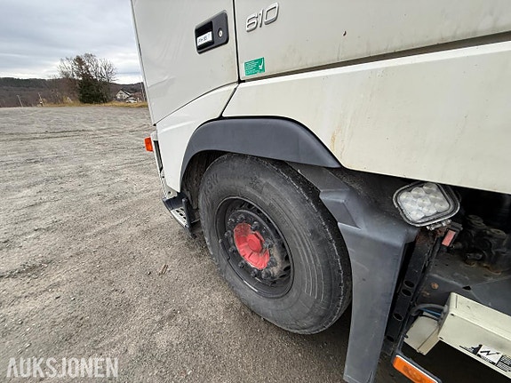 Volvo 6X4 VIN 11 of 30